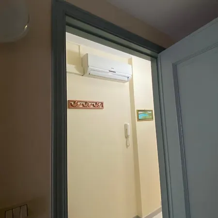 La Mansarda Apartment *